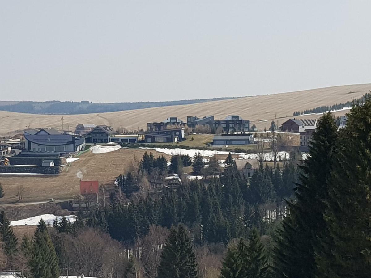 Loucna Pod Klinovcem 120/3 Daire Dış mekan fotoğraf