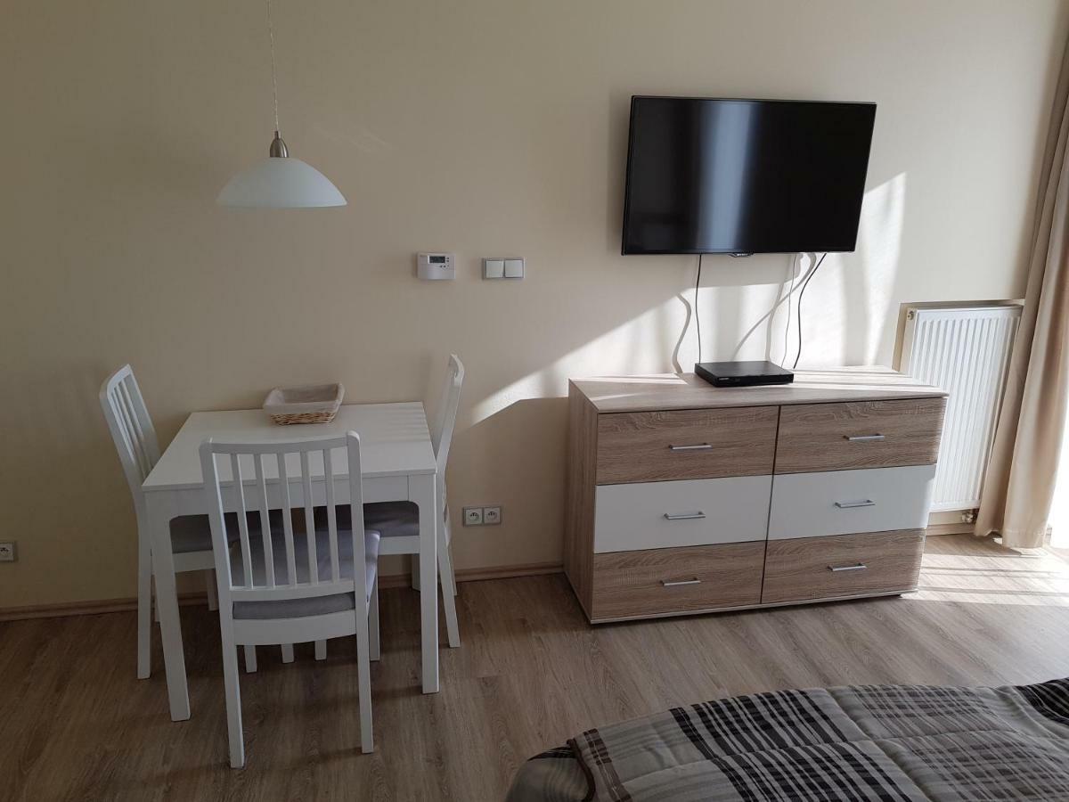 Loucna Pod Klinovcem 120/3 Daire Dış mekan fotoğraf